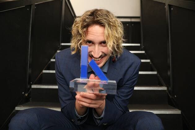 22.03.2022, Globe Wien, Österreichischer Kabarettpreis 2022, Verleihungs-Gala im Bild: Berni Wagner, -Programmpreis, Österreichischer Kabarettpreis 2022
