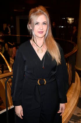 Dascha Dauenhauer beim 13. Deutschen Musikautor*innenpreis der GEMA 2022 im Hotel The Ritz-Carlton. Berlin, 24.03.2022