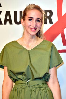 Sarah Nemtsov beim 13. Deutschen Musikautor*innenpreis der GEMA 2022 im Hotel The Ritz-Carlton. Berlin, 24.03.2022