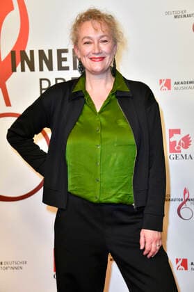 Julia Hülsmann beim 13. Deutschen Musikautor*innenpreis der GEMA 2022 im Hotel The Ritz-Carlton. Berlin, 24.03.2022