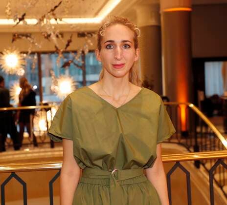 Sarah Nemtsov bei Verleihung Deutscher Musikautor:innenpreis 2022 im Hotel RITZ-CARLTON Berlin. Redaktion Laurent, Berlin 24.03.22