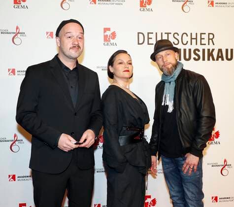 Großstadtgeflüster bei Verleihung Deutscher Musikautor:innenpreis 2022 im Hotel RITZ-CARLTON Berlin. Redaktion Laurent, Berlin 24.03.22