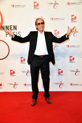 Michael Holm beim 13. Deutschen Musikautor*innenpreis der GEMA 2022 im Hotel The Ritz-Carlton. Berlin, 24.03.2022