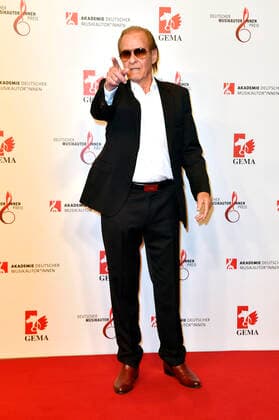 Michael Holm beim 13. Deutschen Musikautor*innenpreis der GEMA 2022 im Hotel The Ritz-Carlton. Berlin, 24.03.2022