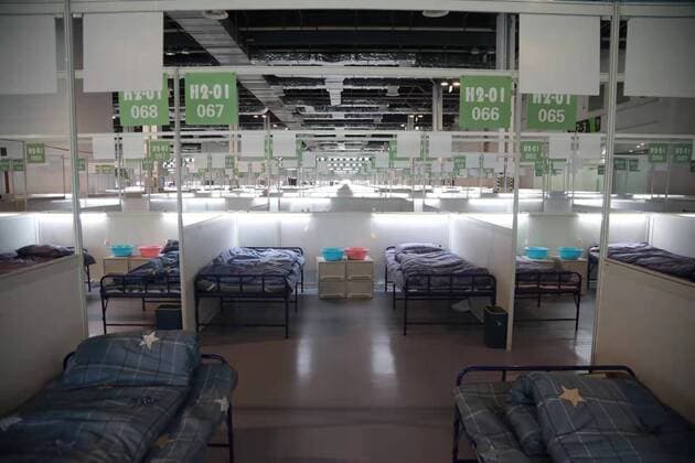(220326) -- SHANGHAI, March 26, 2022 -- Photo taken on March 26, 2022 shows a designated quarantine facility in east China s Shanghai. Local authorities have renovated seven venues, including hospitals and stadiums, to quarantine mild cases and asymptomatic carriers. (Photo by Xinhua) CHINA-SHANGHAI-COVID-19-QUARANTINE (CN) YexJiaqi 