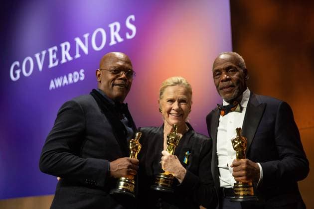 March 25, 2022, Los Angeles, California, USA: Honorary Award recipient SAMUEL L. JACKSON, Honorary Award recipient LIV ULLMANN, and the Jean Hersholt Humanitarian Award recipient DANNY GLOVER at The 2022 Governors Awards in The Ray Dolby Ballroom at Ovation Hollywood. Los Angeles USA - ZUMAz03_ 20220325_sgt_z03_477 Copyright: xAMPASx
