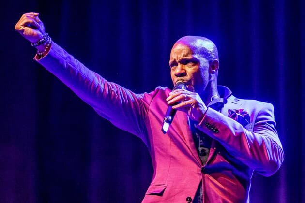 Naturally 7 live bei einem Konzert ihrer 20 Years Tour im DASDIE Brettl. Erfurt, 26.03.2022