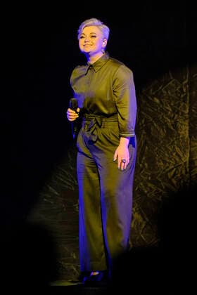 Ela live in der ZAG Arena. Hannover, 27.03.2022