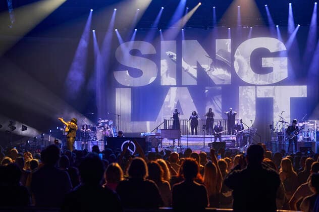 Sarah Connor live bei einem Konzert ihrer Herz Kraft Werke -Tour in der ZAG Arena. Hannover, 27.03.2022