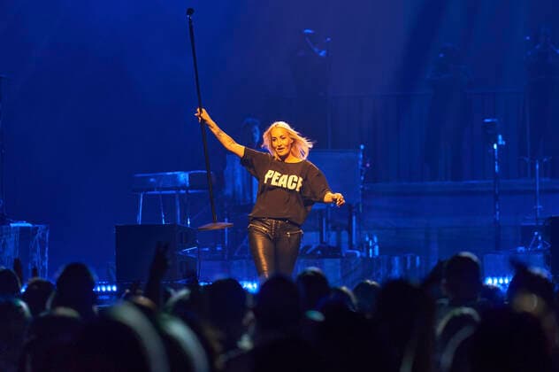 Sarah Connor live bei einem Konzert ihrer Herz Kraft Werke -Tour in der ZAG Arena. Hannover, 27.03.2022