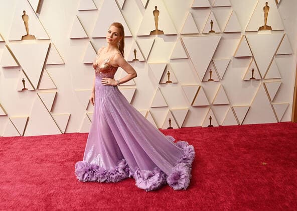 Jessica Chastain arrives for the 94th annual Academy Awards at the Dolby Theatre in the Hollywood section of Los Angeles on Sunday, March 27, 2022.  LAP20220327239 JIMxRUYMEN