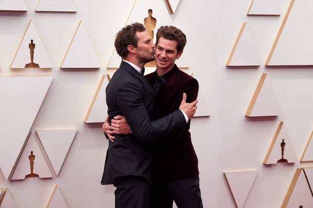 OscarÂ® nominee Andrew Garfield (R) and Jamie Dornan arrive on the red carpet of the 94th OscarsÂ® at the Dolby Theatre at the Ovation Hollywood in Los Angeles, CA, on Sunday, March 27, 2022.  Copyright: xx 34342-687THA