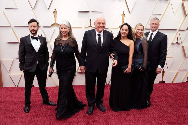 Stella Arroyave, Anthony Hopkins and guests arrive on the red carpet of the 94th OscarsÂ® at the Dolby Theatre at Ovation Hollywood in Los Angeles, CA, on Sunday, March 27, 2022.  Copyright: xx 34342-769THA