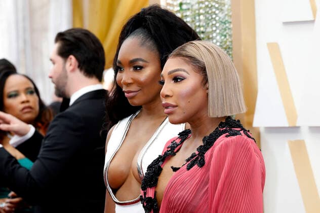 Venus Williame mit Schwester Serena Williams bei der Oscar Verleihung 2022 94th Annual Academy Awards im Dolby Theatre im Hollywood & Highland Center. Los Angeles, 27.03.2022
