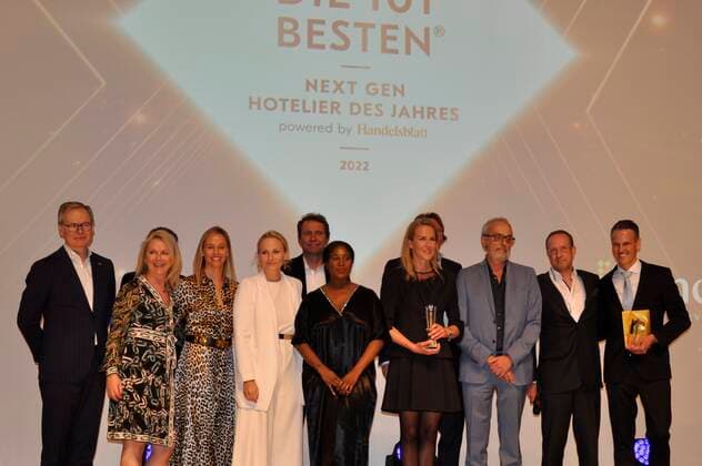Jan Bolland gewinnt den NEXT GEN HOTELIER DES JAHRES im Grand ElysÃ e Hamburg Hotel. Hamburg, 28.03.2022 xxxMatthiasWehnertxxx Next Gen Hotelier des Jahres, Hamburg Hamburg Deutschland Hamburg