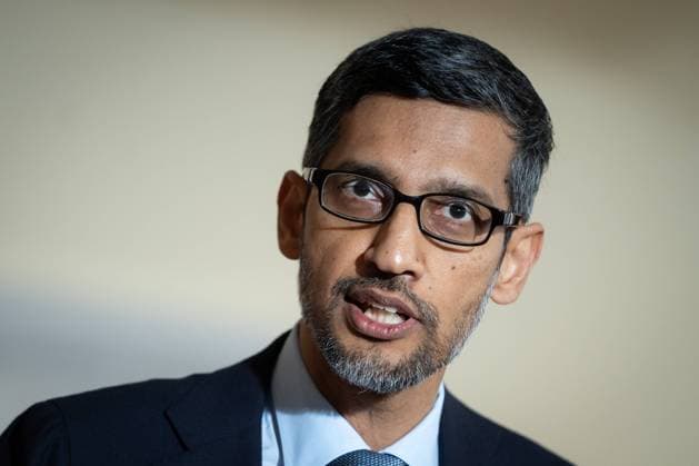 Google CEO Sundar Pichai Visit Poland CEO of Alphabet and Google Sundar Pichai joint press conference with Polish Prime Minister Mateusz Morawiecki at the Chancellery in Warsaw, Poland on March 29, 2022 Warsaw Mazovia Poland  Copyright: xMateuszxWlodarczykx originalFilename: wlodarczyk-googlece220329_np8NL.jpg