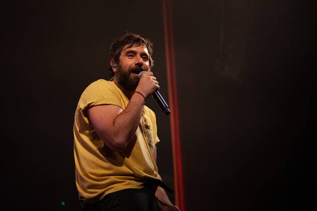 Italy: Tommaso Paradiso performs Space Cowboy Tour 2022 in Naples Tommaso Paradiso Italian singer performs live at PalaPartenope in Naples with his Space Cowboy Tour 2022. Naples Italy Copyright: AriannaxDimicco