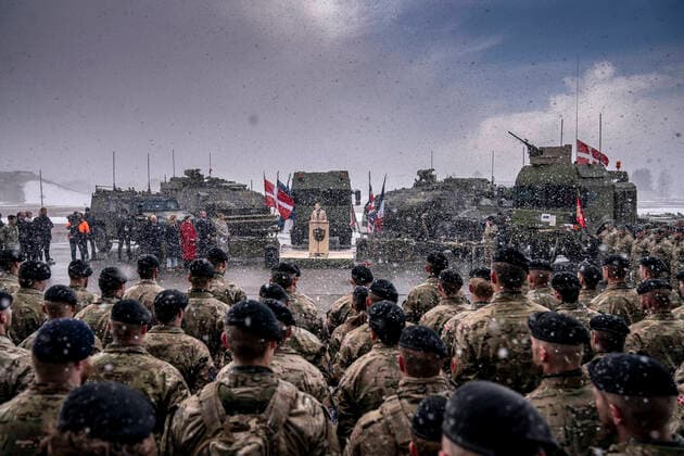 News Themen der Woche KW13 Statsminister Mette Frederiksen under besoeg paa militaerbasen Tapa i Estland, onsdag den 30. marts 2022.. , Tapa Denmark *** Prime Minister Mette Frederiksen during a visit to the military base Tapa in Estonia, Wednesday 30 March 2022, Tapa Denmark  Copyright: RitzauxScanpix MadsxClausxRasmussenx COP10516 spdk20220330-185010-L