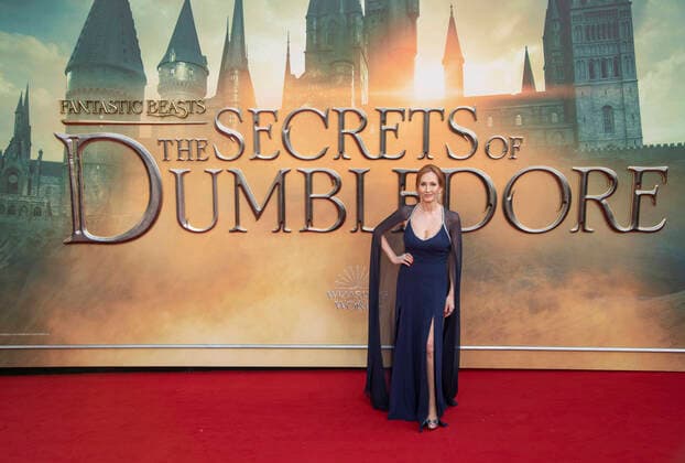 Entertainment Themen der Woche KW13 Fantastic Beasts: The Secret of Dumbledore World Premiere London, UK. J. K. Rowling at the Fantastic Beasts: The Secret of Dumbledore World Premiere at The Royal Festival Hall on March 29, 2022 in London, England. LMK386-J8007-300322 