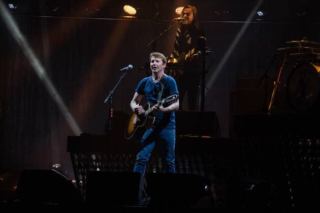 James Blunt: Once Upon A Mind Tour James Blunt: Once Upon A Mind Tour in der SAP Arena Mannheim am 28.03.2022 Support: Emily Roberts Mannheim SAP Arena Baden-Württemberg