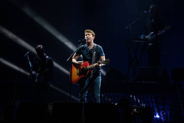 James Blunt: Once Upon A Mind Tour James Blunt: Once Upon A Mind Tour in der SAP Arena Mannheim am 28.03.2022 Support: Emily Roberts Mannheim SAP Arena Baden-Württemberg
