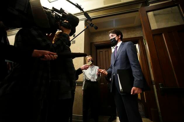 March 31, 2022, Ottawa, Ontario, Canada: Prime Minister Justin Trudeau arrives at question period on Parliament Hill in Ottawa on Thursday, March 31, 2022. Ottawa Canada  - ZUMAc35_ 20220331_zaf_c35_032 Copyright: xSeanxKilpatrickx