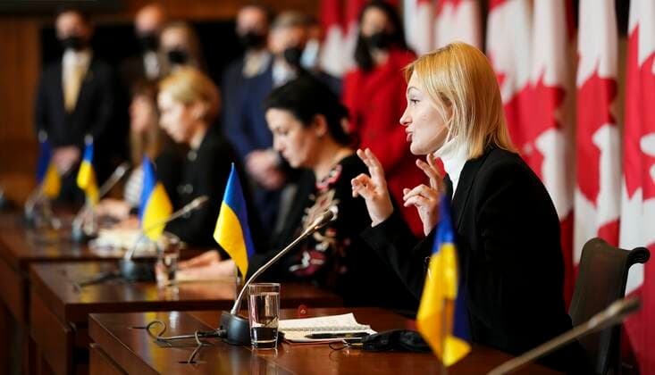 April 1, 2022, Ottawa, Ontario, Canada: Ukrainian member of Parliament Yevheniya Kravchuk, right, speaks during a press conference as she joins fellow Ukrainian members of Parliament visiting Ottawa on Friday, April 1, 2022. Ottawa Canada  - ZUMAc35_ 20220401_zaf_c35_011 Copyright: xThexCanadianxPressx