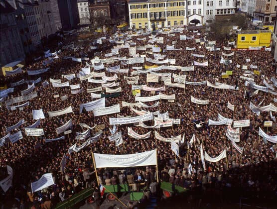 Orte und Ereignisse Ende 70er Anfang 80er Jahre Bonn. Bauernkundgebung. 80er Jahre NRW *** Places and events late 70s early 80s Bonn farmers rally 80s NRW