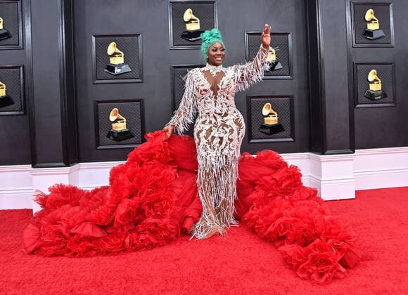 Spice arrives for the 64th annual Grammy Awards at the MGM Grand Garden Arena in Las Vegas, Nevada on Sunday, April 3, 2022.  LAV20220403171 JIMxRUYMEN