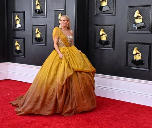 Carrie Underwood arrives for the 64th annual Grammy Awards at the MGM Grand Garden Arena in Las Vegas, Nevada on Sunday, April 3, 2022.  LAV20220403600 JIMxRUYMEN