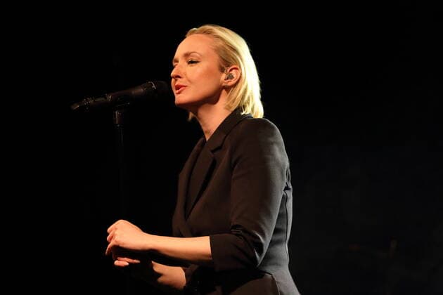 Leslie Clio bei einem Konzert im Columbia Theater in Berlin, 3. April 2022. Leslie Clio Konzert Berlin