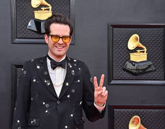 Mayer Hawthorne arrives for the 64th annual Grammy Awards at the MGM Grand Garden Arena in Las Vegas, Nevada on Sunday, April 3, 2022.  LAV20220403351 JIMxRUYMEN