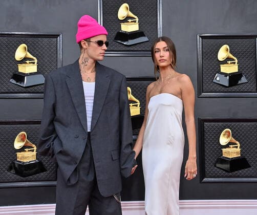 Justin Bieber and Hailey Bieber arrive for the 64th annual Grammy Awards at the MGM Grand Garden Arena in Las Vegas, Nevada on Sunday, April 3, 2022.  LAV202204031022 JIMxRUYMEN