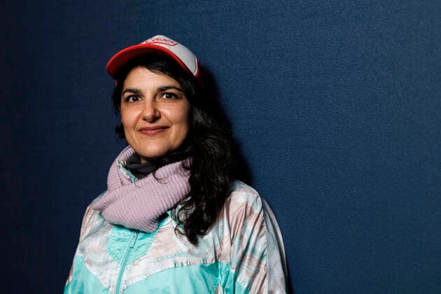 Schauspielerin Javeh Asefdjah nach der Entgegennahme des choices-Publikumpreis für Nico von Eline Gehring bei der feierlichen Preisverleihung des IFFF Dortmund+Köln 2022 im Filmforum NRW. Köln, 03.04.2022 NRW Deutschland Copyright: xChristophxHardtx