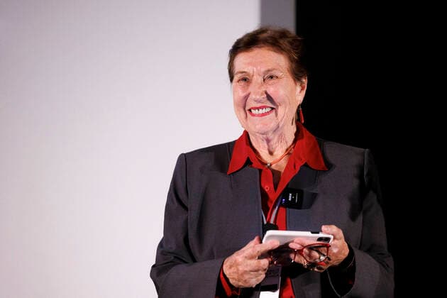 Film-Pionierin Ula Stöckl als Mitglied der Jury bei der feierlichen Preisverleihung des IFFF Dortmund+Köln 2022 im Filmforum NRW. Köln, 03.04.2022 NRW Deutschland Copyright: xChristophxHardtx