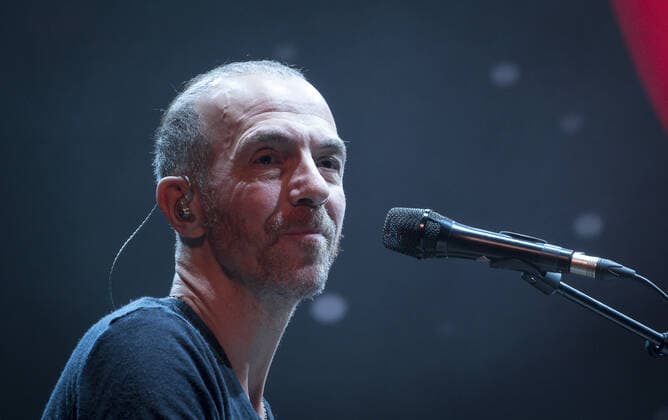 Calogero en concert Ã Lyon le 04 04 22 CELEBRITES : Concert de Calogero - Lyon - 22 04 2022 SandrineThesillat Panoramic 