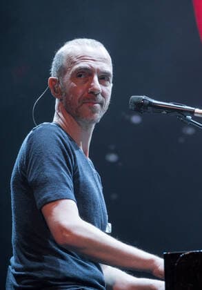 Calogero en concert Ã Lyon le 04 04 22 CELEBRITES : Concert de Calogero - Lyon - 22 04 2022 SandrineThesillat Panoramic 