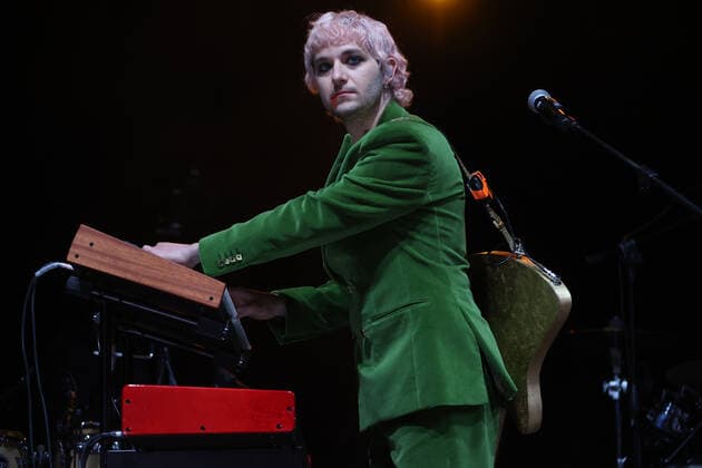 La Rappresentante di Lista durante il Concerto benefico Tocca a noi, Musica per la pace per raccogliere fondi a sostegno dell attivita di Save the children in Ucraina in piazza Maggiore - Bologna, 5 Aprile 2022 - foto Michele Nucci
