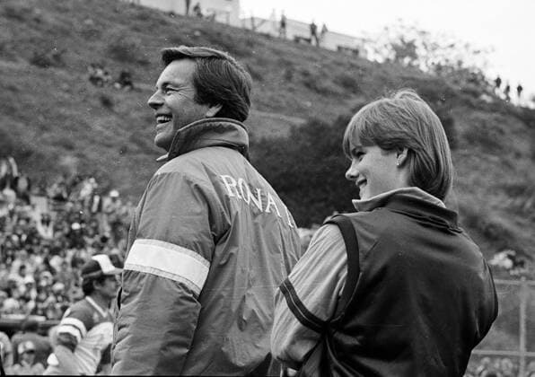 Robert Wagner & his Daughter Kate at Jump Rope for Heart baseball game, 1983 Copyright: xRonxWolfsonx xMediaPunchx