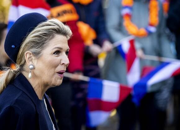 2022-04-07 10:59:18 LISSE - Queen Maxima visits football club FC Lisse during a regional visit to the Dune and Bulb Region in South Holland. KOEN VAN WEEL netherlands out - belgium out