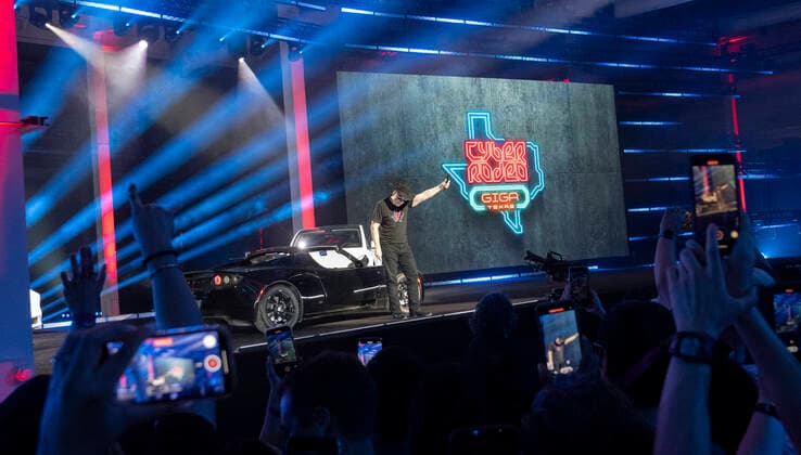 April 7, 2022, Austin, TX, United States: Tesla CEO ELON MUSK addresses the invited 15,000 guests at the new Tesla Gigafactory Texas near Austin during its private grand opening event on April 7, 2022. The plant is the largest manufacturing facility in the U.S. and will gear up to turn out over 1,000 electric cars per day. Austin United States - ZUMAd150 20220407_znp_d150_056 Copyright: xBobxDaemmrichx