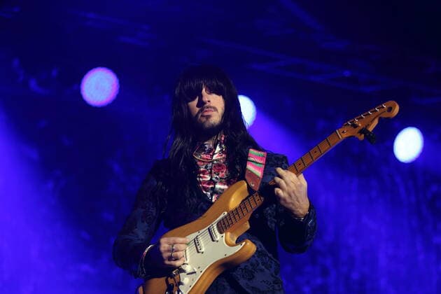 Mark Speer von der Band Khruangbin bei einem Konzert in der Columbiahalle in Berlin, 7. April 2022. Khruangbin Konzert Berlin