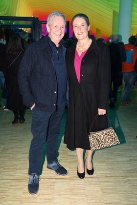 Fritz Egner Katharina Moderator Muenchen 07.04.2022 Showpalast-Cinema in Concert-Ensemble-Deutschen Filmorchester Babelsberg, Muenchen