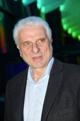 Udo Wachtveitl Schauspieler Muenchen 07.04.2022 Showpalast-Cinema in Concert-Ensemble-Deutschen Filmorchester Babelsberg, Muenchen