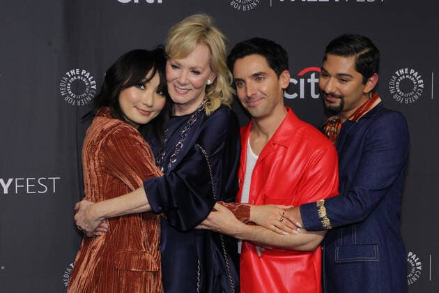 Entertainment Bilder des Tages April 7, 2022, Hollywood, California, USA: Actors Poppy Liu, Jean Smart, Mark Indelicato, Lucia Aniello, Paul W. Downs and Jen Statsky attend the 39th Annual PaleyFest screening of HBO s comedy-drama Hacks at the Dolby Theatre in Hollywood, California, on April 7, 2022. TLowe Hollywood USA - ZUMAtl2_ 20220407_zaa_tl2_079 Copyright: xT.xLowex