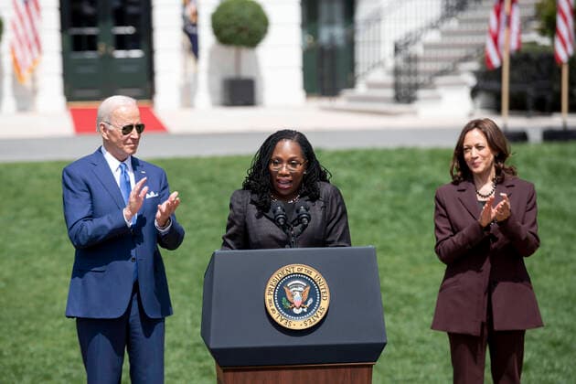 (220408) -- WASHINGTON, April 8, 2022 -- Judge Ketanji Brown Jackson (C), U.S. President Joe Biden (L) and Vice President Kamala Harris attend an event marking the Senate confirmation of Jackson for the Supreme Court at the South Lawn of the White House in Washington, D.C., the United States, on April 8, 2022. The White House held the event Friday afternoon to mark the Senate confirmation of the first African American woman for the Supreme Court. ) U.S.-WASHINGTON, D.C.-WHITE HOUSE-JUDGE KETANJI BROWN JACKSON-SUPREME COURT-CONFIRMATION LiuxJie 
