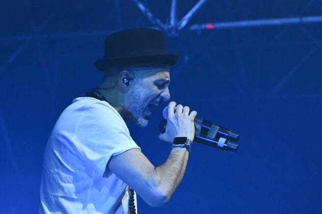 Samuel dei Subsonica durante il Concerto Microchip Temporale Tour 2022, 8 Aprile 2022, Atlantico, Roma, Italia.