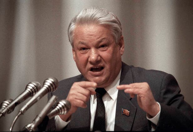 Fourth Congress of People s Deputies of USSR 8140443 17.12.1990 The 4th Congress of People s Deputies of the USSR at the Kremlin Palace of Congresses (currently State Kremlin Palace), December 17-27, 1990. Speaker of the Supreme Council of the RSFSR Boris Yeltsin makes a speech. Yuryi Abramochkin Russia  Copyright: xYuryixAbramochkinx