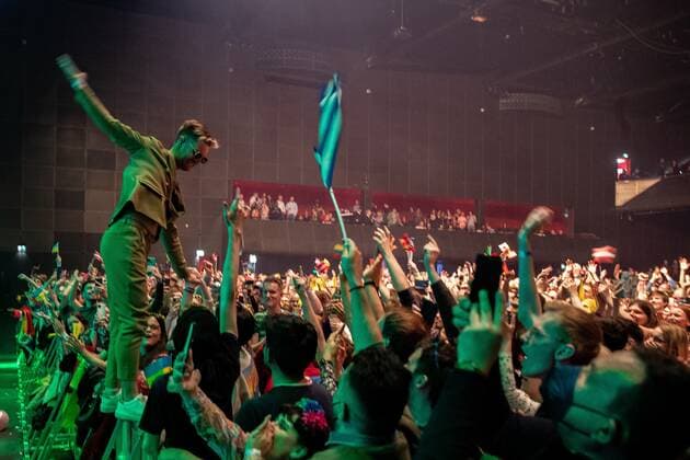 2022-04-09 20:43:45 AMSTERDAM - Latvia with the song Eat Your Salad performs during Eurovision in Concert in AFAS Live. Several artists will perform during this concert who will participate in the festival in May. ANP PAUL BERGEN netherlands out - belgium out
