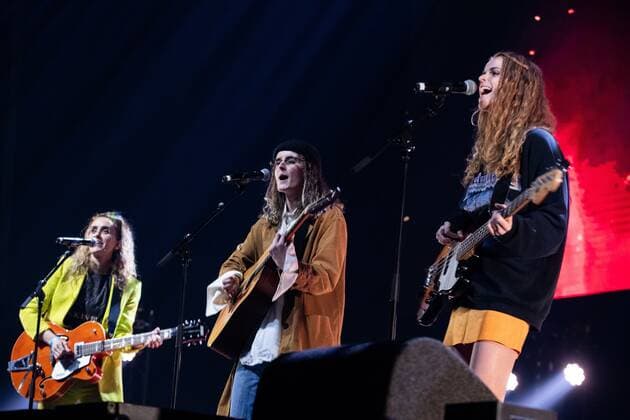 2022-04-09 19:52:09 AMSTERDAM - The trio Systur will perform on behalf of Iceland with the song MeÃ° Haekkandi Sol during Eurovision in Concert in AFAS Live. Several artists will perform during this concert who will participate in the festival in May. ANP PAUL BERGEN netherlands out - belgium out
